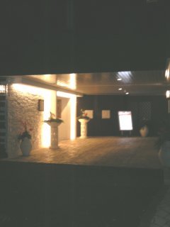 HOTEL SKY PARK（スカイパーク）(新座市/ラブホテル)の写真『夜の入り口』by もんが～