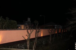 タカオアジール(八王子市/ラブホテル)の写真『夜の外観２』by スラリン