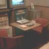 マリオネットアイネ(八王子市/ラブホテル)の写真『312号室、テーブルと椅子』by もんが～