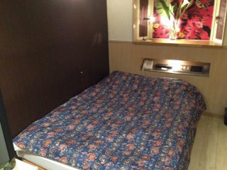 HOTEL ELEGANCE(エレガンス)(渋谷区/ラブホテル)の写真『B01 ベッド ムフフ前』by どんちゃん（運営スタッフ）