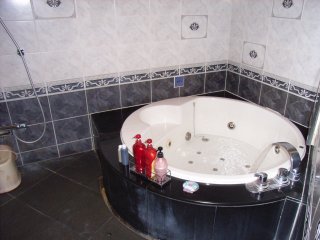 LISTO(リスト)(新宿区/ラブホテル)の写真『711号室 浴室』by ホテルレポったー