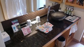 バニラリゾートちゅら(三芳町/ラブホテル)の写真『洗面所』by おむすび