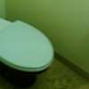アランド吉祥寺(武蔵野市/ラブホテル)の写真『401号室、トイレ。 少し寂しい・・・』by ごえもん（運営スタッフ）