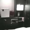 ホテル Reve(町田市/ラブホテル)の写真『506号室、冷蔵庫と電子レンジなど』by もんが～