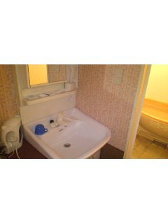 HOTEL Amethyst（アメジスト）(豊島区/ラブホテル)の写真『洗面台』by モンキーボーイ