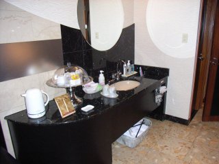 ラモード新宿(新宿区/ラブホテル)の写真『611号室 洗面』by ホテルレポったー