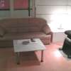 フランセ(八王子市/ラブホテル)の写真『610号室、テーブルとソファー』by もんが～