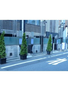 ブロンモード新宿(新宿区/ラブホテル)の写真『昼の入口』by スラリン