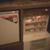 マリオネットアイネ(八王子市/ラブホテル)の写真『312号室、販売用冷蔵庫とアダルトグッズ販売機』by もんが～