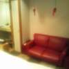 遊楽膳(新宿区/ラブホテル)の写真『303号室 手枷とソファー』by ラッキーボーイ（運営スタッフ）