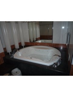 グランドカリビアンリゾートホテル(所沢市/ラブホテル)の写真『210号室お風呂』by スラリン