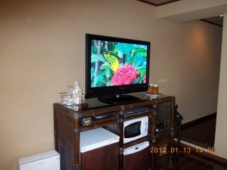 ホテル バリアンリゾート千葉中央店(千葉市中央区/ラブホテル)の写真『テレビ』by チョッパー