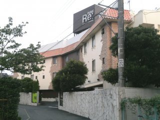 Hotel Re:（リー）(志木市/ラブホテル)の写真『昼の外観』by もんが～