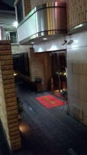 ホテル エクセルシオ(新宿区/ラブホテル)の写真『入り口』by 子持ちししゃも