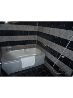 Hotel Bali&Thai 福生店(福生市/ラブホテル)の写真『21号室浴室』by スラリン