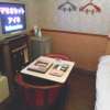 マリオネットアイネ(八王子市/ラブホテル)の写真『312号室、テーブルとチェアー』by もんが～