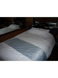 Hotel Bali&Thai 福生店(福生市/ラブホテル)の写真『31号室ベッド』by スラリン