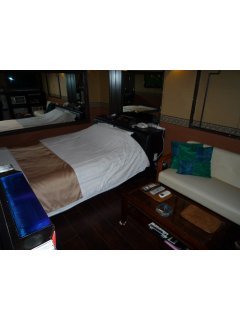 Hotel Bali&Thai 福生店(福生市/ラブホテル)の写真『31号室部屋全景』by スラリン
