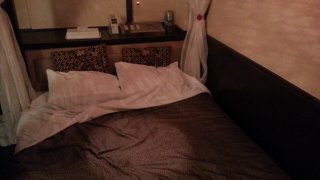 テラスM(国分寺市/ラブホテル)の写真『303号室ベッド』by 春風拳
