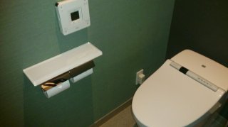 HOTEL AILU(アイル)(豊島区/ラブホテル)の写真『６０３号室 トイレ(ウォシュレット)』by ハンプティ・ダンプティ
