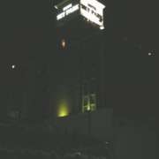 HOTEL SKY PARK（スカイパーク）(新座市/ラブホテル)の写真『夜の外観』by もんが～