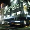 LUSSO CROCE URBAN RESORT（ルッソクローチェアーバンリゾート）(横浜市中区/ラブホテル)の写真『夜の外観』by 郷ひろし（運営スタッフ）