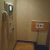 マリオネットアイネ(八王子市/ラブホテル)の写真『309号室、自動清算機と出前受け（ルームサービスを受け取るのに使います。）』by もんが～
