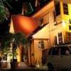 Hotel Bali&Thai 福生店(福生市/ラブホテル)の写真『主棟の夜の外観』by スラリン