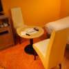 ホテルFOXY(台東区/ラブホテル)の写真『303号室、椅子とテーブル』by 無類の巨乳好き