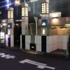 ラモード新宿(新宿区/ラブホテル)の写真『夜の入口１』by スラリン