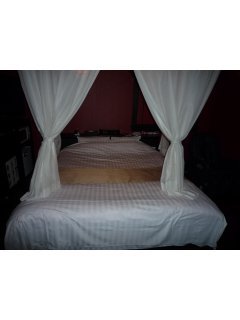 Hotel Bali&Thai 福生店(福生市/ラブホテル)の写真『12号室ベッド』by スラリン