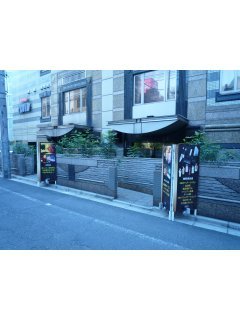 HOTEL PROUD（プラウド）(新宿区/ラブホテル)の写真『昼の入口２』by スラリン