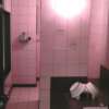 フランセ(八王子市/ラブホテル)の写真『701号室、バスルーム（浴槽と洗い場の奥にも何か設備がありました）』by もんが～