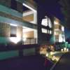GRAND CARIBBEAN LUXURY HOTEL(所沢市/ラブホテル)の写真『夜の外観（ホテル裏側ですが、こちら側にも出入り口がありました）』by もんが～