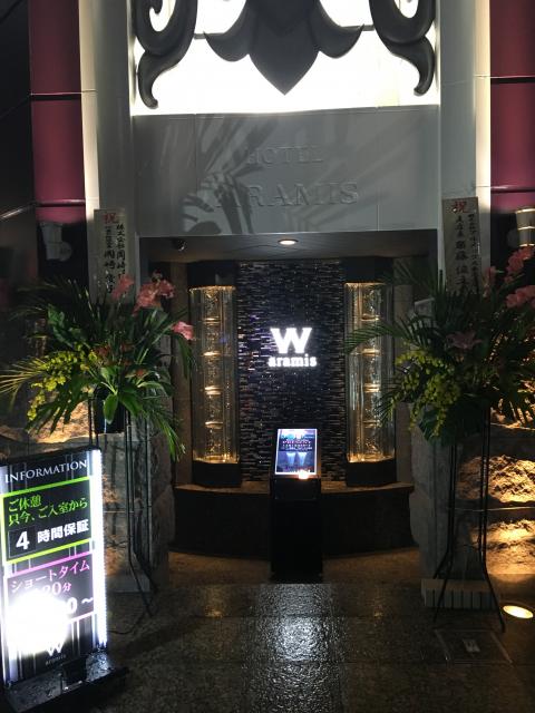W-ARAMIS（アラミス）(新宿区/ラブホテル)の写真『正面入口』by 子持ちししゃも