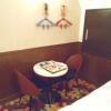 マリオネットアイネ(八王子市/ラブホテル)の写真『311号室、テーブルとチェアー、ハンガーなど』by もんが～