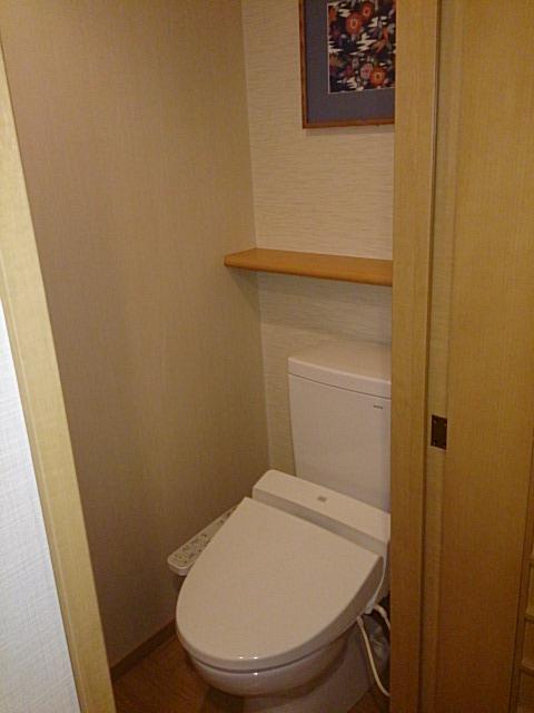 バニラリゾートちゅら(三芳町/ラブホテル)の写真『トイレ』by おむすび