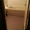 ホテル アトランタ(豊島区/ラブホテル)の写真『801号室　浴室。浴槽は使いませんでした。流し場が広くて、嬢とゆっくりイチャイチャできます。ちょっとふるいけどね。』by Kenny