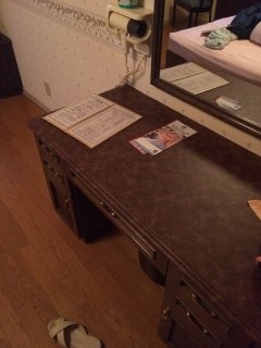 ホテル エクセルシオ(新宿区/ラブホテル)の写真『テーブル』by 子持ちししゃも