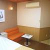 HOTEL VIEW(所沢市/ラブホテル)の写真『312号室（部屋奥から）』by もんが～