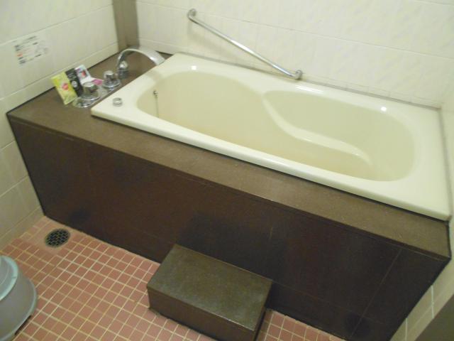 HOTEL VIEW(所沢市/ラブホテル)の写真『312号室、浴槽』by もんが～