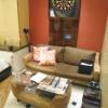 GRAND CARIBBEAN LUXURY HOTEL(所沢市/ラブホテル)の写真『208号室、テーブルとソファー』by もんが～