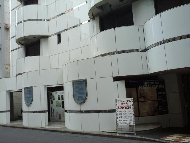 アランド新宿(新宿区/ラブホテル)の写真『北側入口全体』by ルーリー９nine