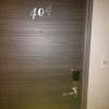 HOTEL SHERWOOD（シャーウッド）(台東区/ラブホテル)の写真『#404  入り口。カードキーをタッチします。』by おっぱい大好き