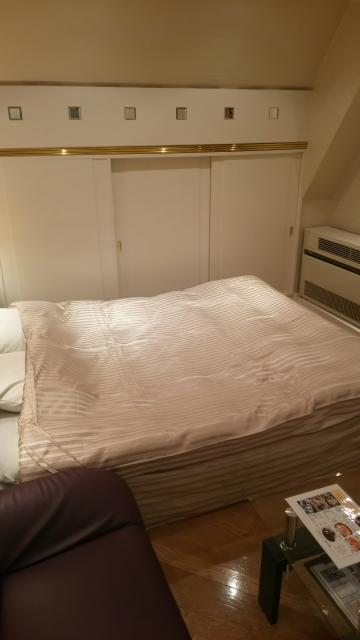 ホテル パル新宿店(新宿区/ラブホテル)の写真『401号室ベッド』by ミド丸