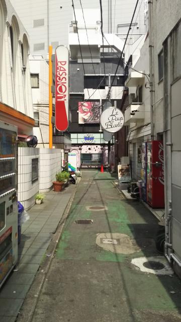 HOTEL Beat WAVE（ビートウェーブ）(渋谷区/ラブホテル)の写真『正面突き当たりがビートウェーブ』by かまってにゃん