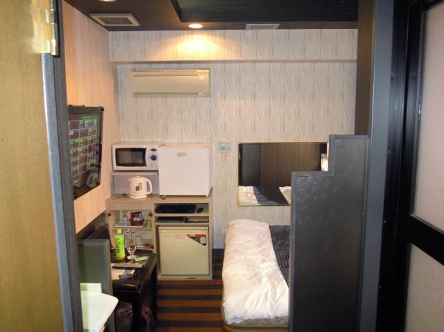 ラックス(台東区/ラブホテル)の写真『302号室入口から』by デリ・デビュー