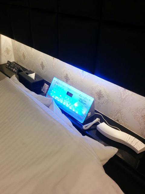 HOTEL ZERO(横浜市港北区/ラブホテル)の写真『902号室 ベット上』by ましりと