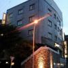HOTEL スコーネ(さいたま市中央区/ラブホテル)の写真『薄暮の外観  東南の角』by ルーリー９nine