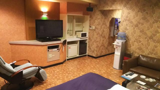 HOTEL Petit mom(プチモーム)(那須塩原市/ラブホテル)の写真『205号室』by ひなづき